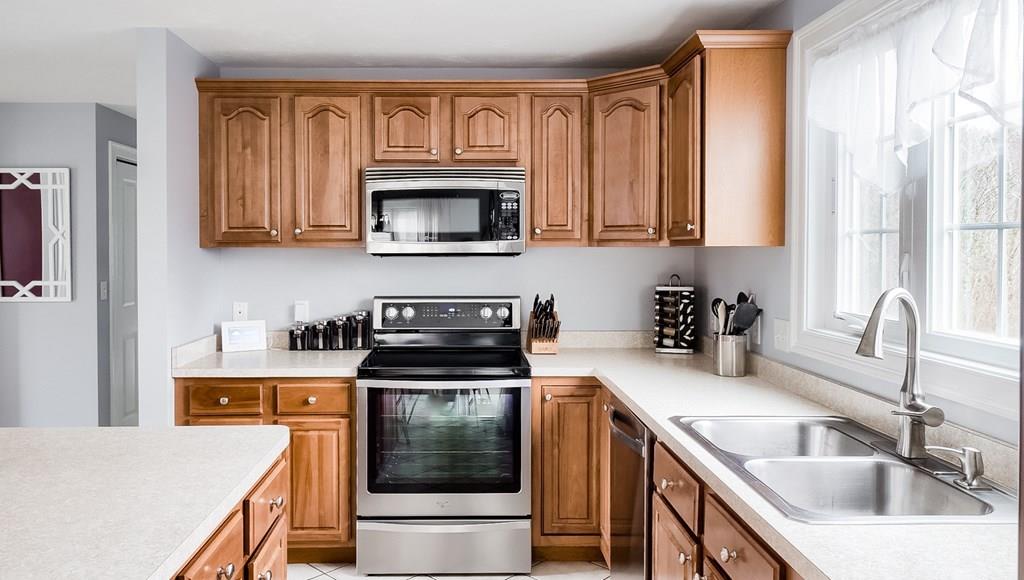 27 Marjorie Lane Rutland, MA 01543 - Photo 6 of 30 Gallery Image 6