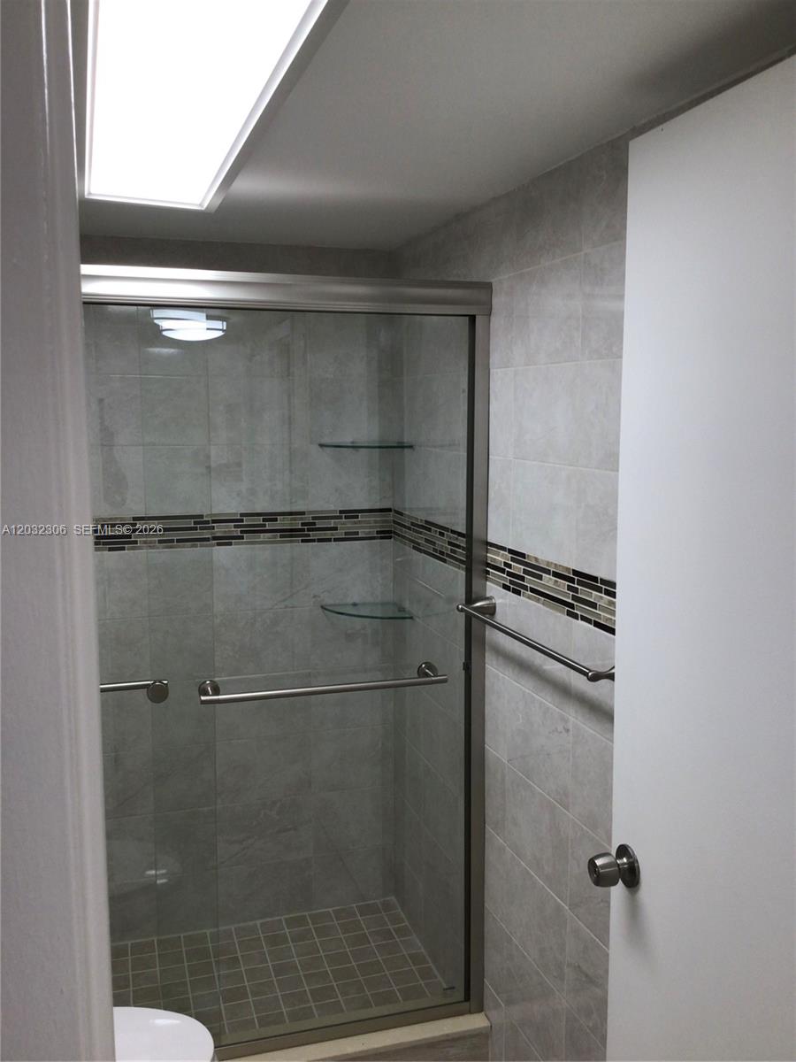 10975 Southwest 107th Street, Unit 302 Miami, FL 33176 - Photo 6 of 16