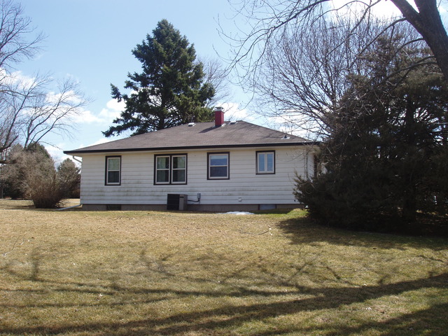 1275 Hillside Road Sycamore, IL 60178 - Photo 17 of 17