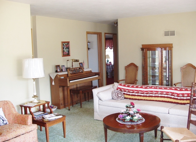 1275 Hillside Road Sycamore, IL 60178 - Photo 5 of 17