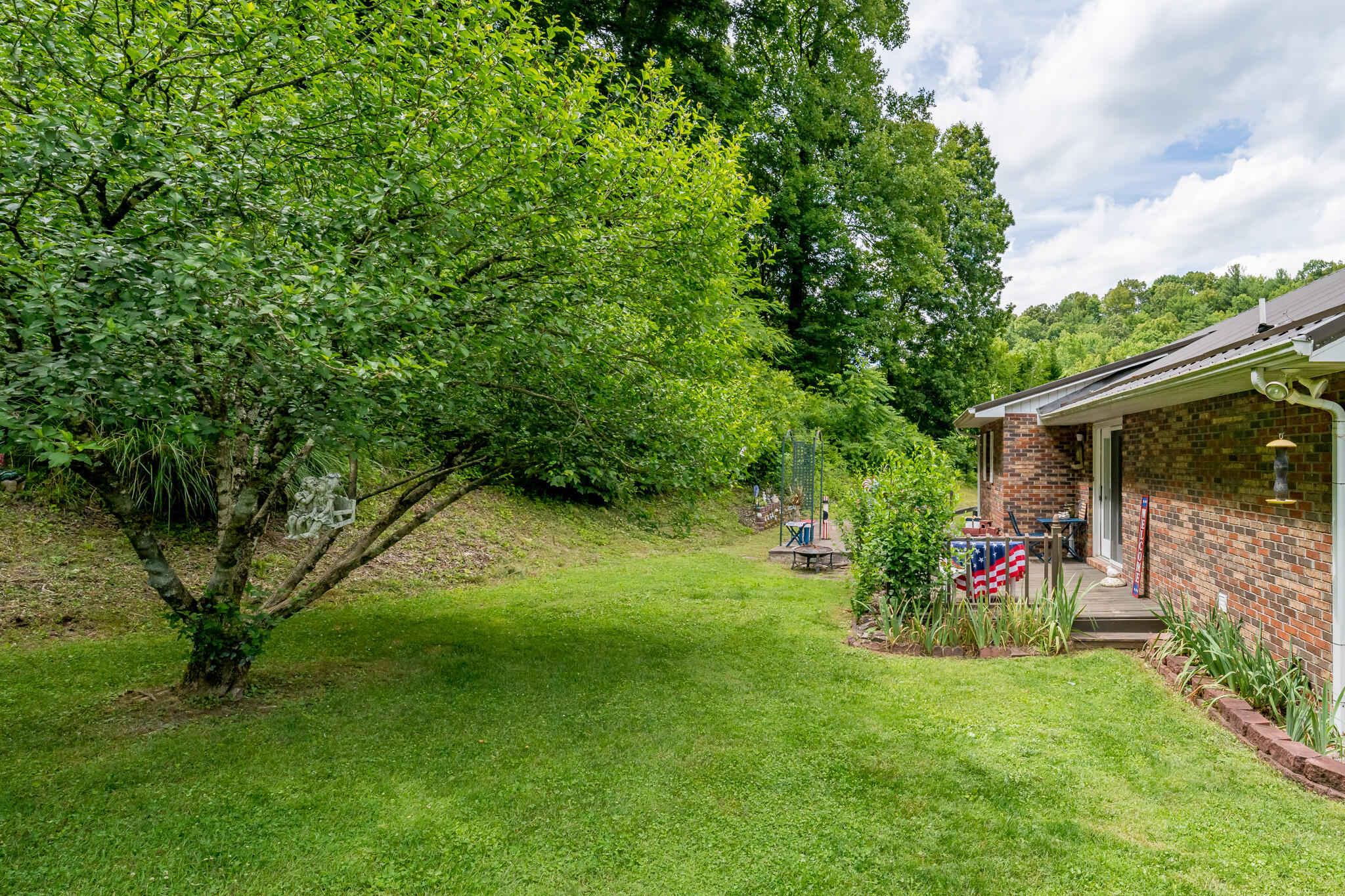 116 Barnett Hollow Road Erwin, TN 37650 - Photo 19 of 57 116 Barnett Hollow Rd (19 of 57)