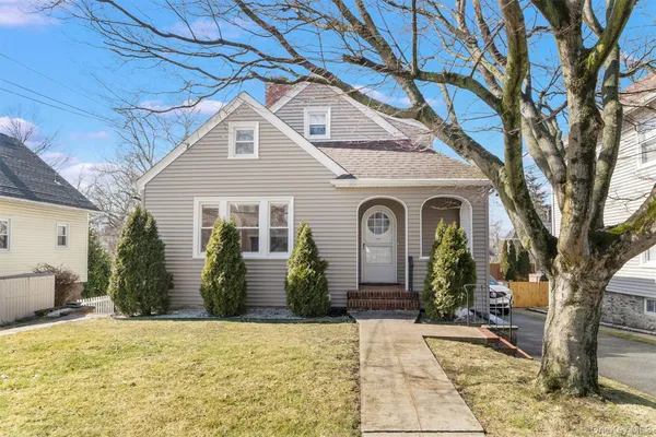 $3,300 | 36 Woodland Avenue, Unit 1, Rye Brook, NY 10573