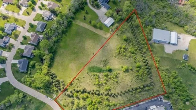 $435,000 | Fox Hollow Lane, Unit 2, Greenville, WI 54942