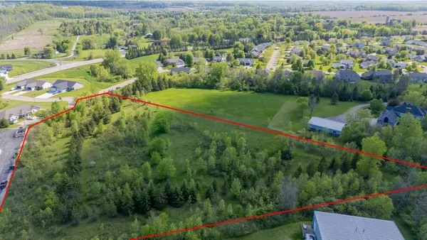 $385,000 | Fox Hollow Lane, Unit 2, Greenville, WI 54942