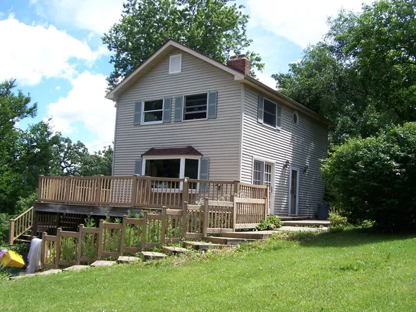 $250,000 | 3212 Pleasant Drive, Wonder Lake, IL 60097
