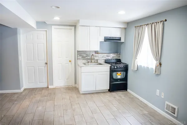 $749,999 | 1682 Church Street, Holbrook, NY 11741