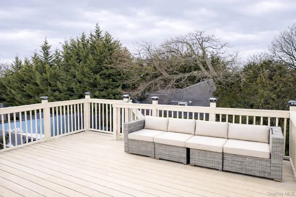 $749,999 | 1682 Church Street, Holbrook, NY 11741