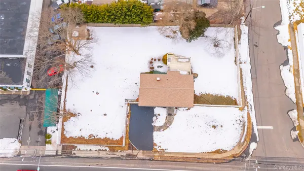 $749,999 | 1682 Church Street, Holbrook, NY 11741