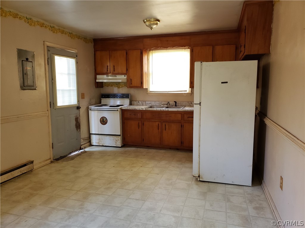 10616 Walton Lake Road Disputanta, VA 23842 - Photo 8 of 14 Gallery Image 8
