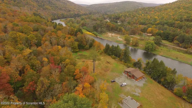 $1,100,000 | 4382 River Road, Equinunk, PA 18417