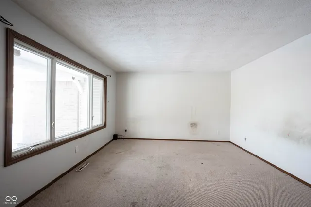 $289,900 | 3695 West 100 North, Greenfield, IN 46140