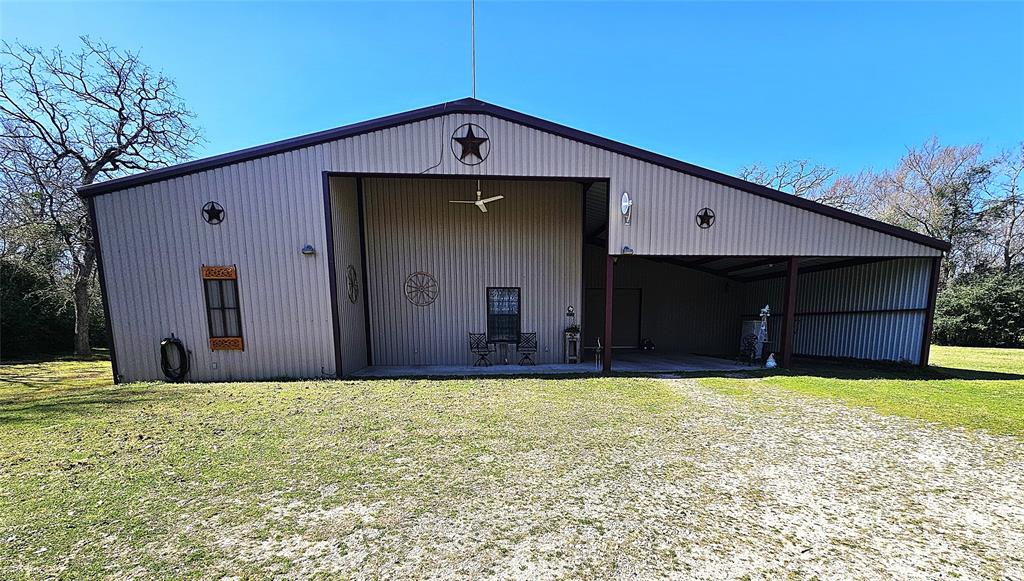 414 Lcr 763 Groesbeck, TX 76642 - Photo 3 of 29