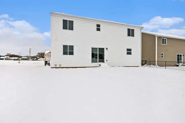 $339,900 | 58913 Swenson Street, Mattawan, MI 49071