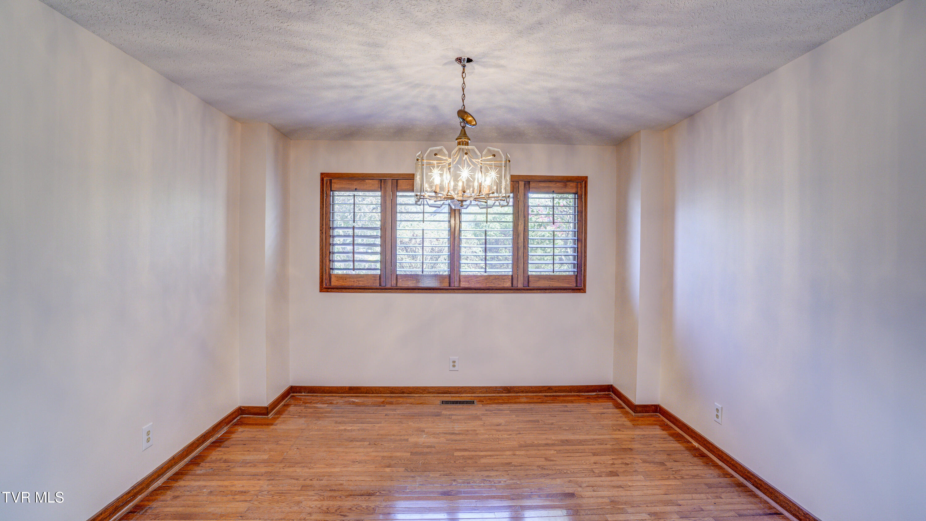 120 Columbine Road Kingsport, TN 37660 - Photo 13 of 87 _DSC2914_5_6_7_8