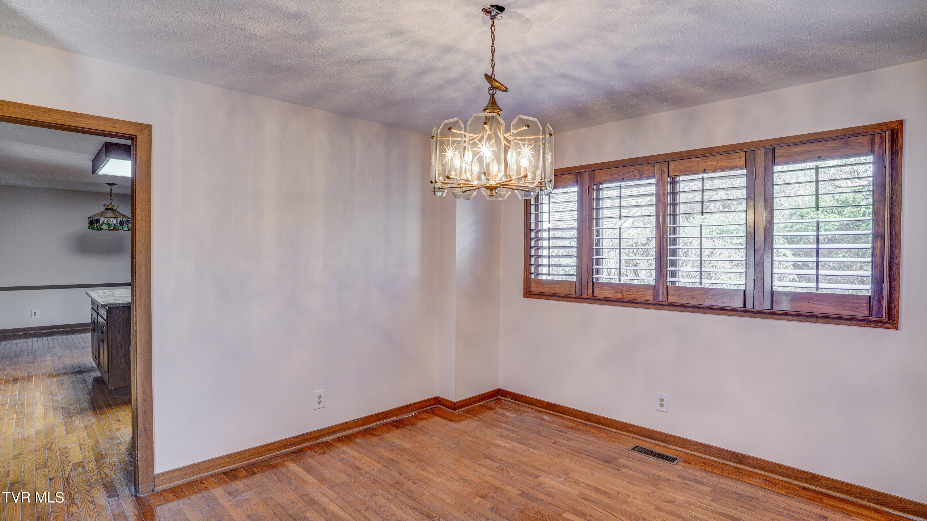 120 Columbine Road Kingsport, TN 37660 - Photo 14 of 87 _DSC2919_20_21_22_23