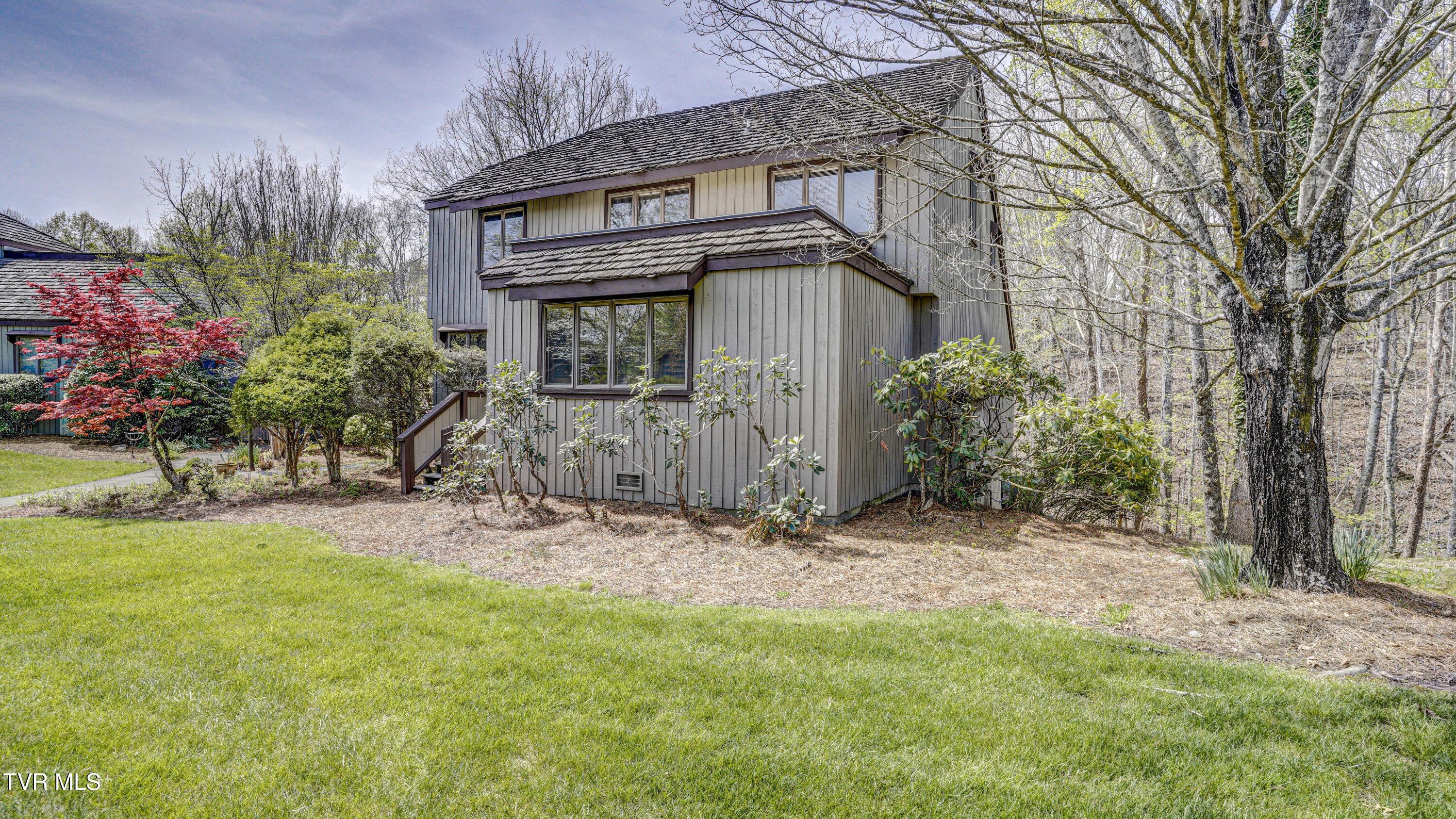 120 Columbine Road Kingsport, TN 37660 - Photo 2 of 87 _DSC2899_900_901_902_903