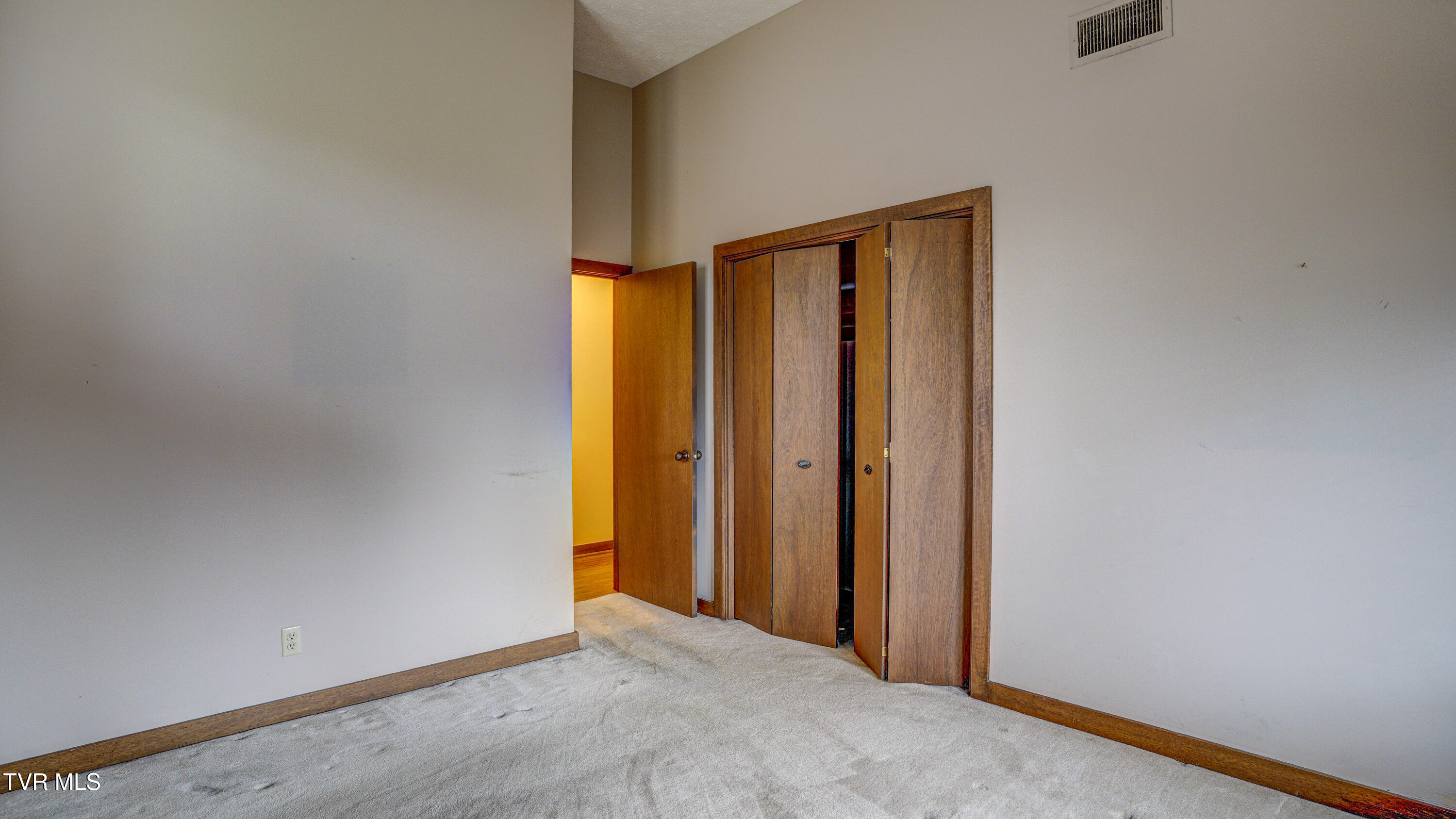 120 Columbine Road Kingsport, TN 37660 - Photo 52 of 87 _DSC1764_5_6_7_8