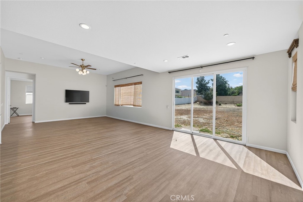 1562 McKimball Road Perris, CA 92570 - Photo 15 of 56