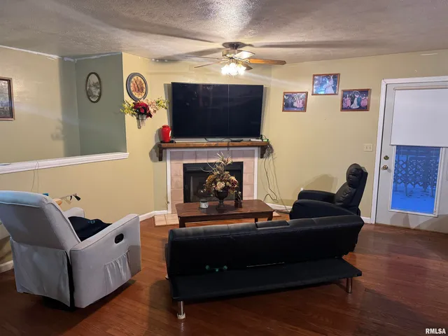 $148,000 | 1524 Brenda Court, Springfield, IL 62702