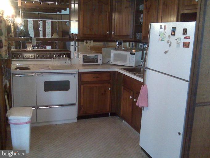 591 Steamboat Run Road Shepherdstown, WV 25443 - Photo 8 of 8 Kitchen