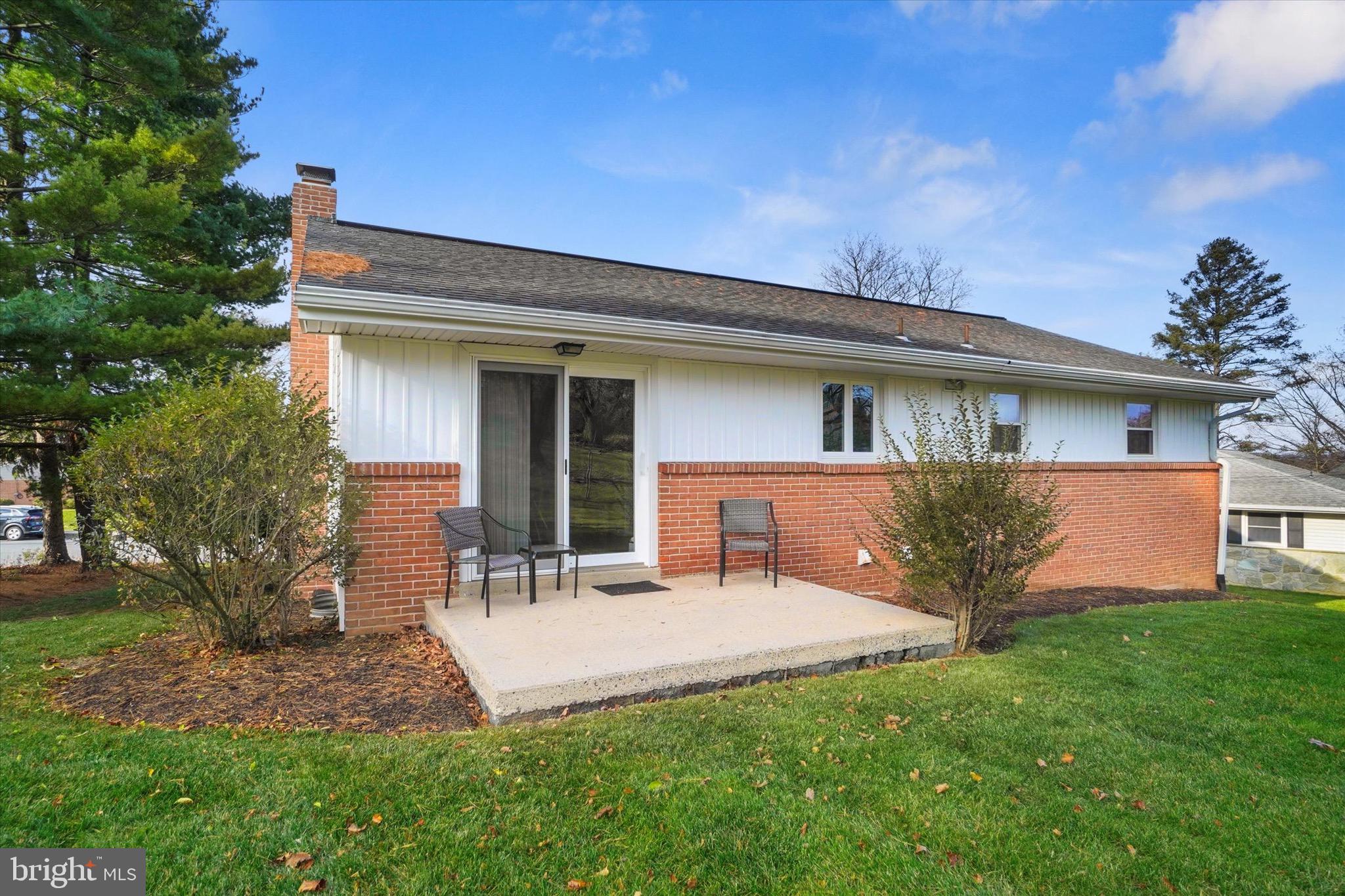 35 Wolf Road Akron, PA 17501 - Photo 25 of 32