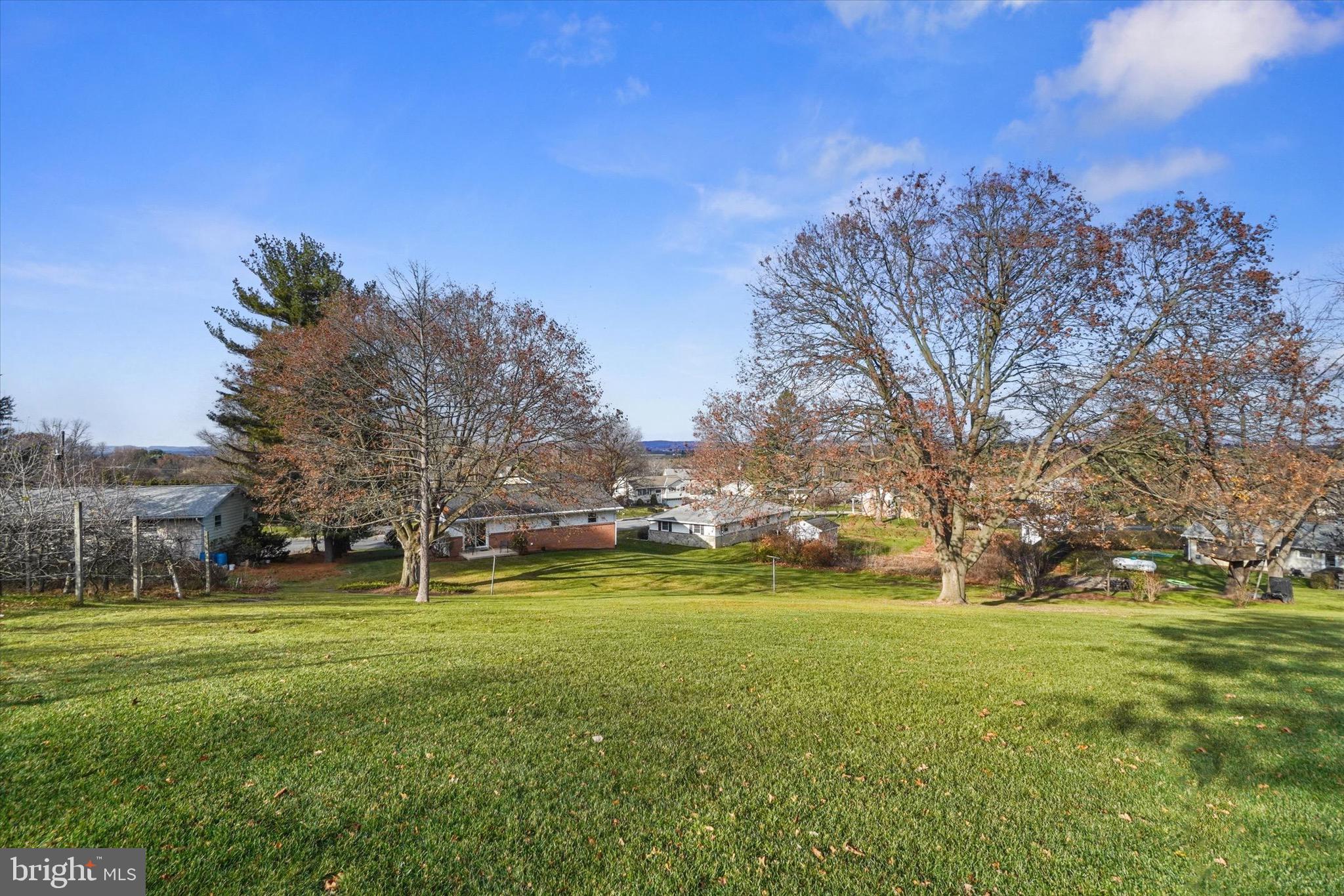 35 Wolf Road Akron, PA 17501 - Photo 28 of 32