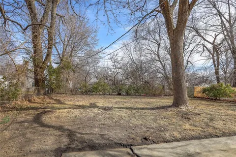 $350,000 | 7115 Outlook Street, Overland Park, KS 66204