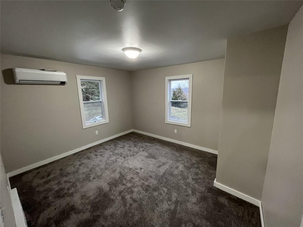 1033 Monaca Road Monaca, PA 15061 - Photo 12 of 18 Gallery Image 12