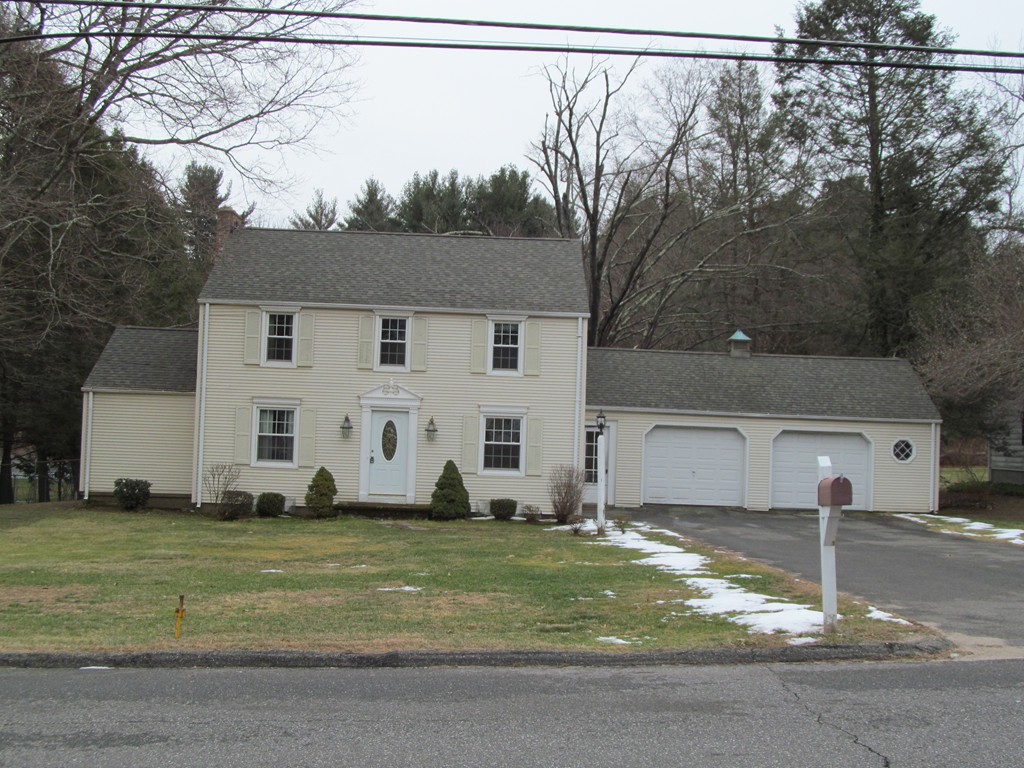 61 Oak Hollow Road Springfield, MA 01128 - Photo 18 of 18