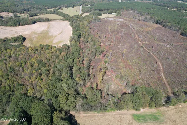 $105,090 | 7 Cr Myrtle Ms 38650, Hickory Flat, MS 38633