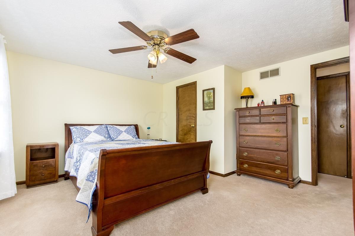 2017 Stancrest Road Dublin, OH 43016 - Photo 15 of 39 Gallery Image 15