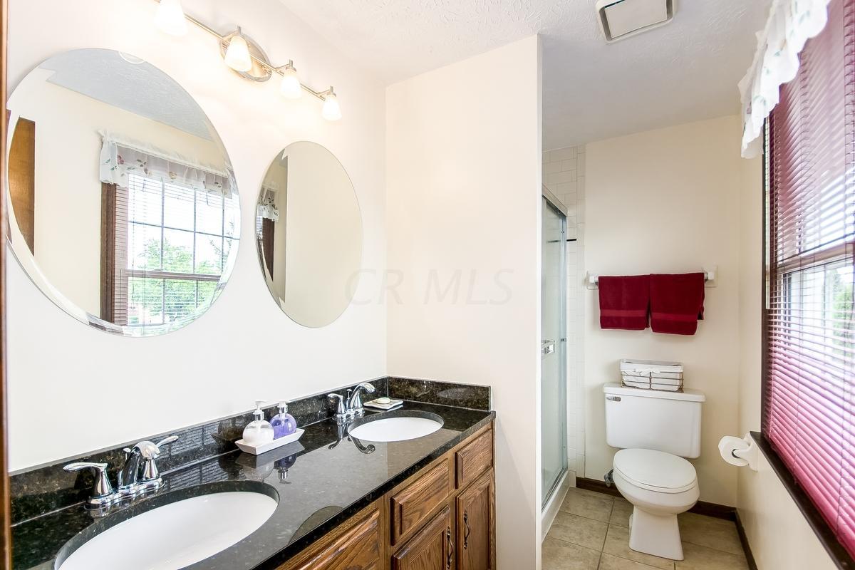 2017 Stancrest Road Dublin, OH 43016 - Photo 16 of 39 Gallery Image 16