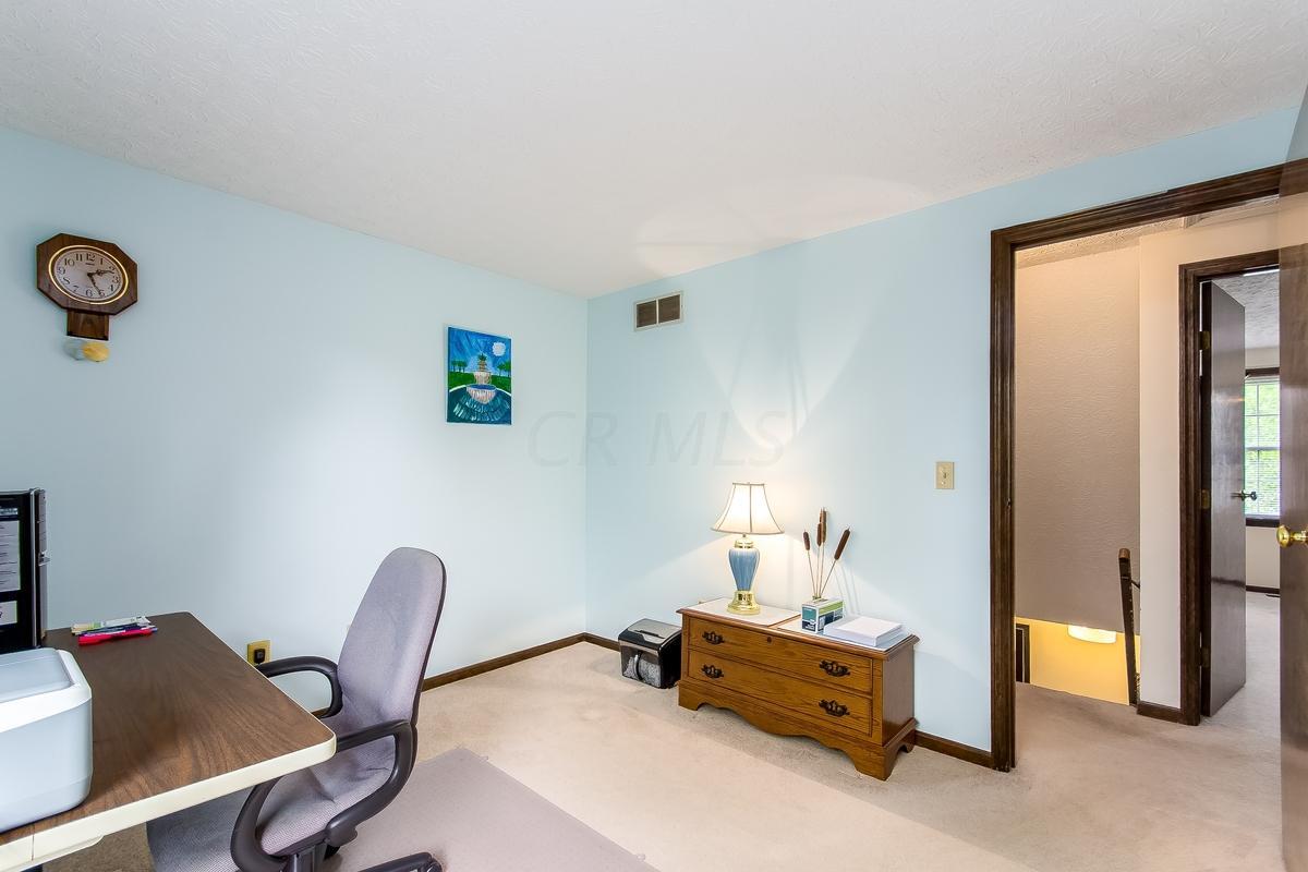 2017 Stancrest Road Dublin, OH 43016 - Photo 23 of 39 Gallery Image 23