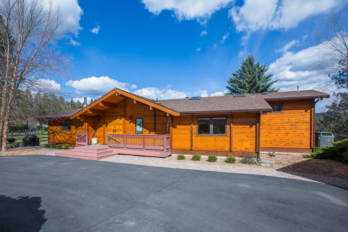 8104 South Regal Road Spokane, WA 99223 - Photo 1 of 48