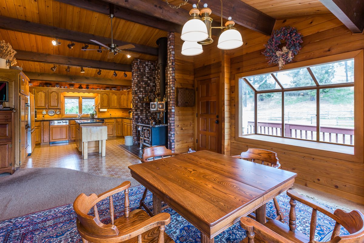 8104 South Regal Road Spokane, WA 99223 - Photo 16 of 48