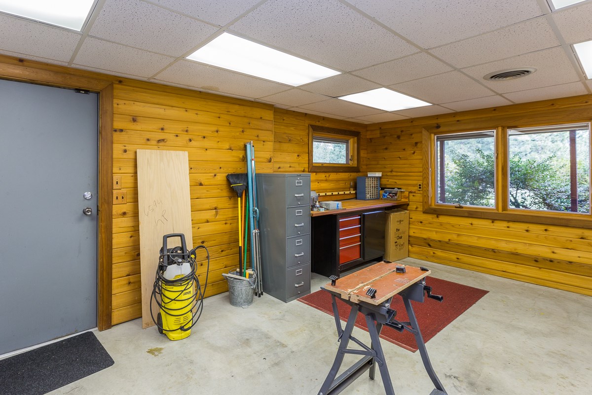 8104 South Regal Road Spokane, WA 99223 - Photo 36 of 48