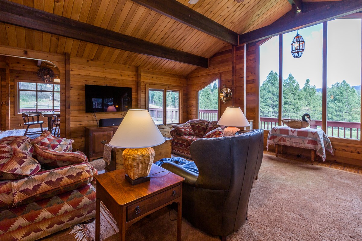 8104 South Regal Road Spokane, WA 99223 - Photo 8 of 48