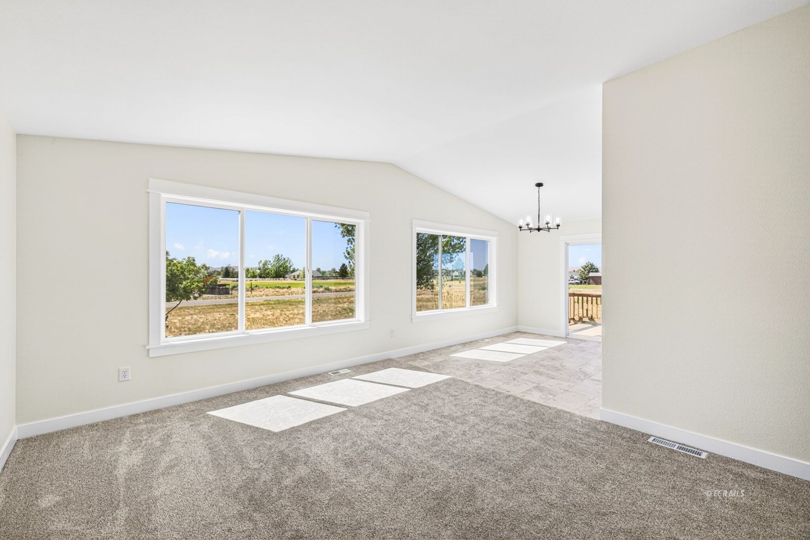 412 Edgebrook Way Spring Creek, NV 89815 - Photo 14 of 47