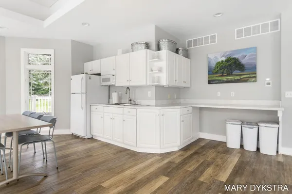 $700,000 | 145 Bay Meadows Drive, Holland, MI 49424