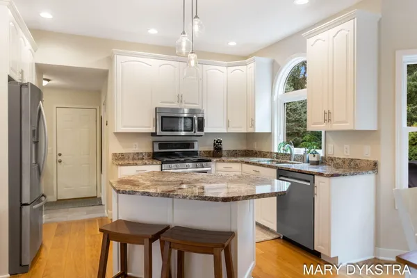 $700,000 | 145 Bay Meadows Drive, Holland, MI 49424