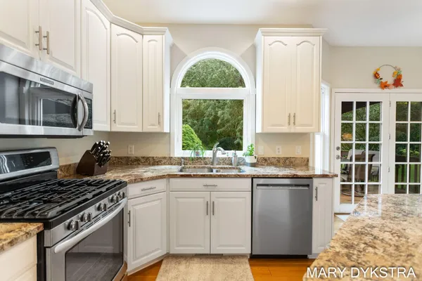 $700,000 | 145 Bay Meadows Drive, Holland, MI 49424