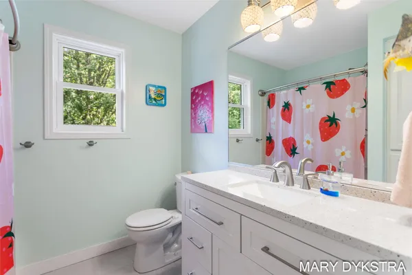 $700,000 | 145 Bay Meadows Drive, Holland, MI 49424