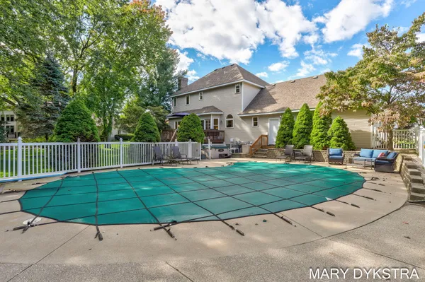 $700,000 | 145 Bay Meadows Drive, Holland, MI 49424