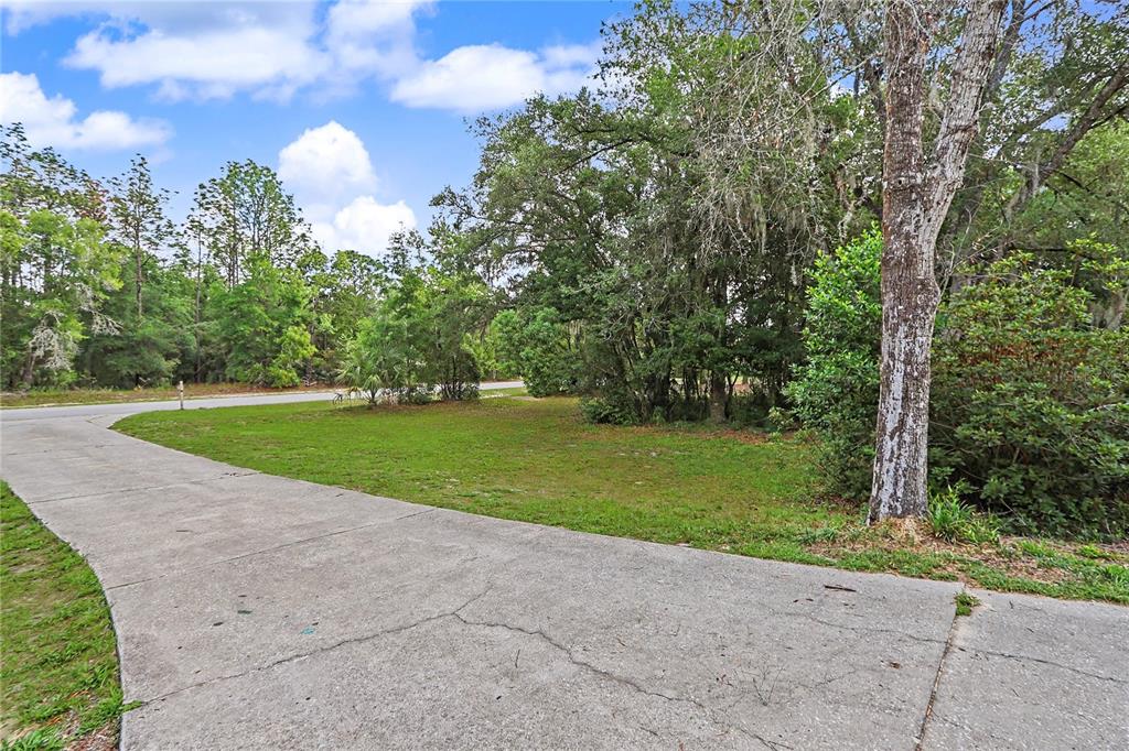20250 Southwest 93rd Lane Road Dunnellon, FL 34431 - Photo 42 of 49