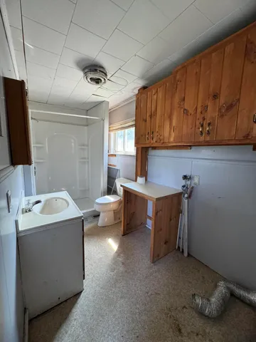 $95,000 | 15 Blaine Avenue, Guilford, ME 04443