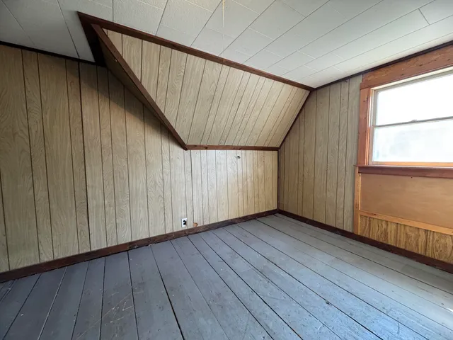 $95,000 | 15 Blaine Avenue, Guilford, ME 04443