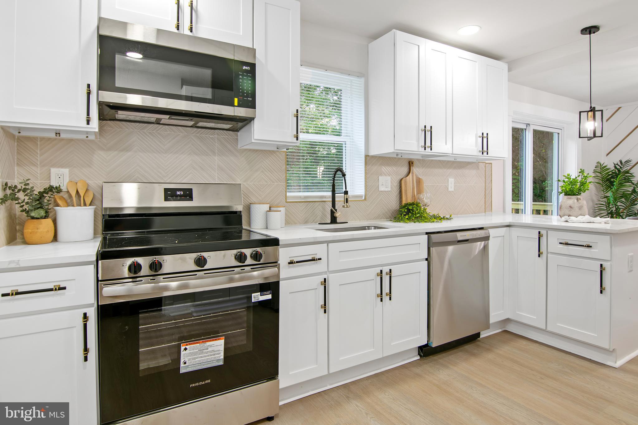 1727 Hilyard Road Baltimore, MD 21234 - Photo 15 of 41