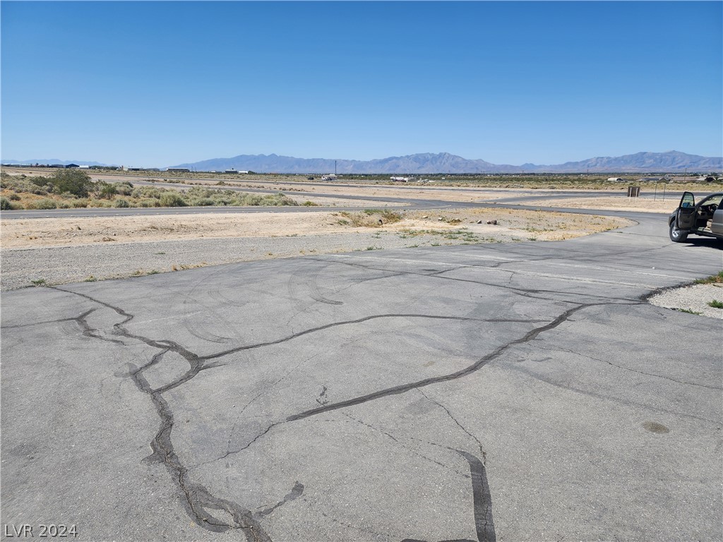 1011 East Simkins Road Pahrump, NV 89060 - Photo 15 of 16 Gallery Image 15