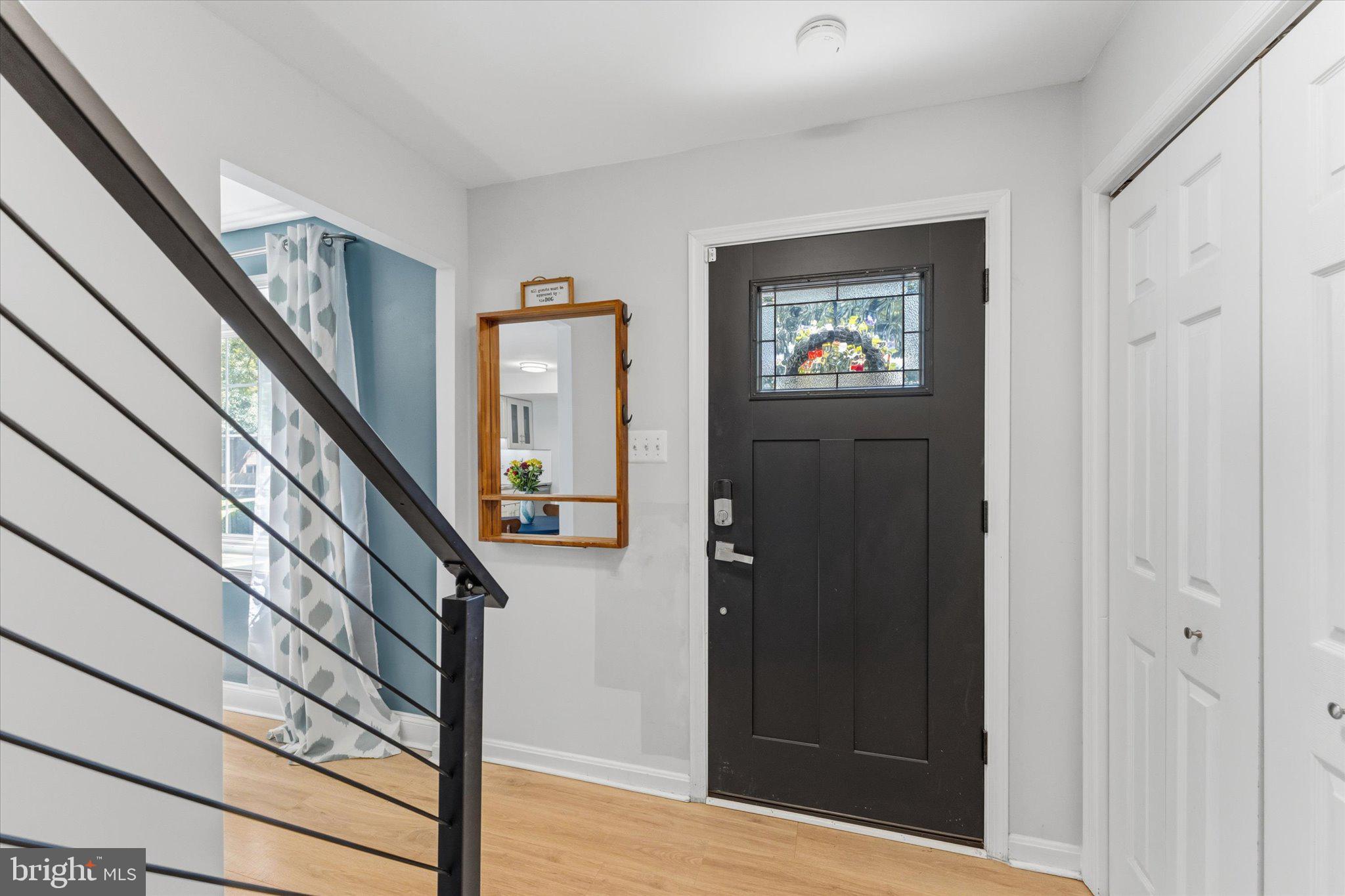 6865 Brian Michael Court Springfield, VA 22153 - Photo 6 of 44 Entry way