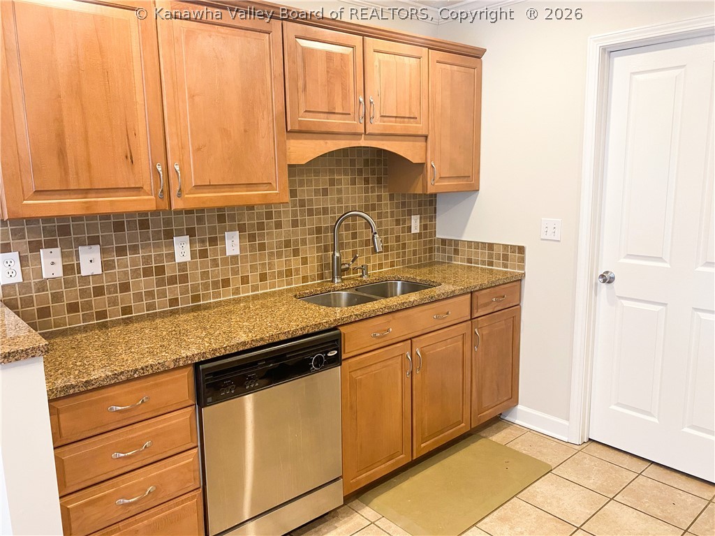 123 Dutch Road Charleston, WV 25302 - Photo 8 of 20 Gallery Image 8